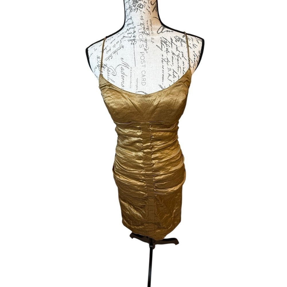 Chic Gold Midi Dress - Picture 7 of 8